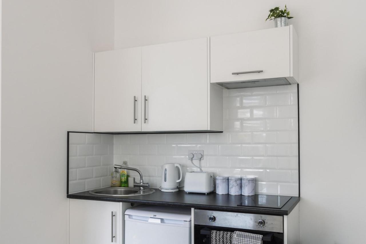 203, The Kove, West Hill Road Apartment Bournemouth Bagian luar foto