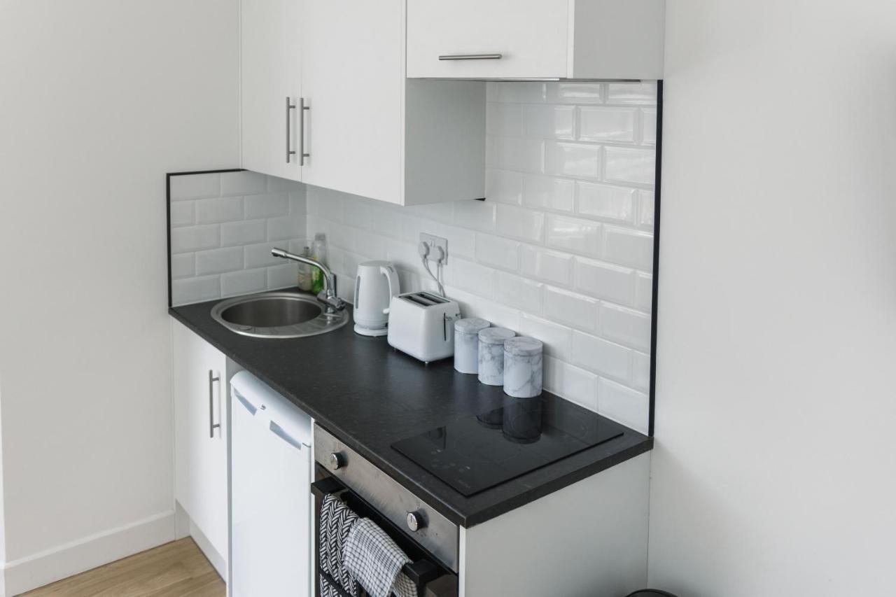 203, The Kove, West Hill Road Apartment Bournemouth Bagian luar foto